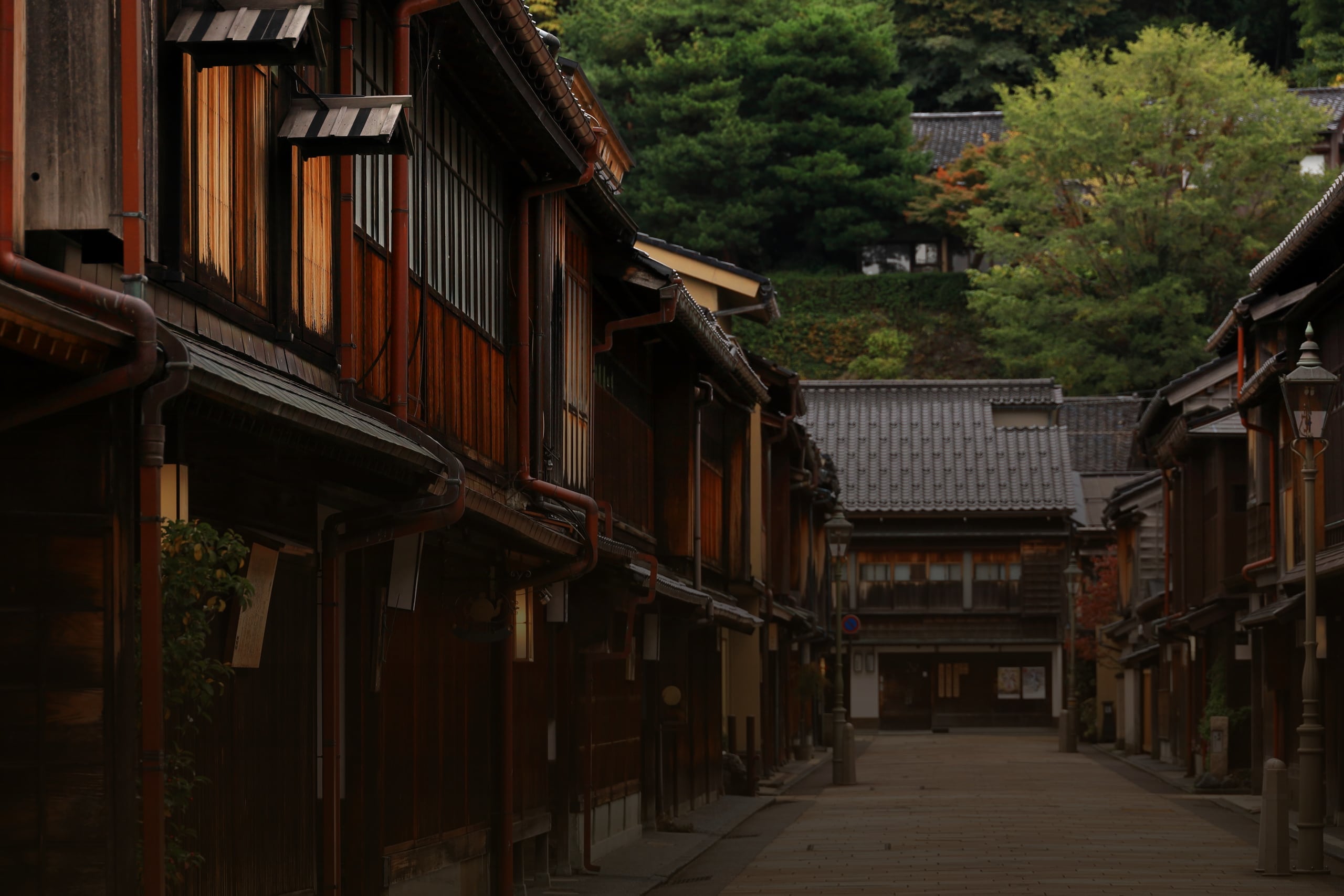 The latticed wooden teahouses of the Higashi Chaya district, Kanazawa
