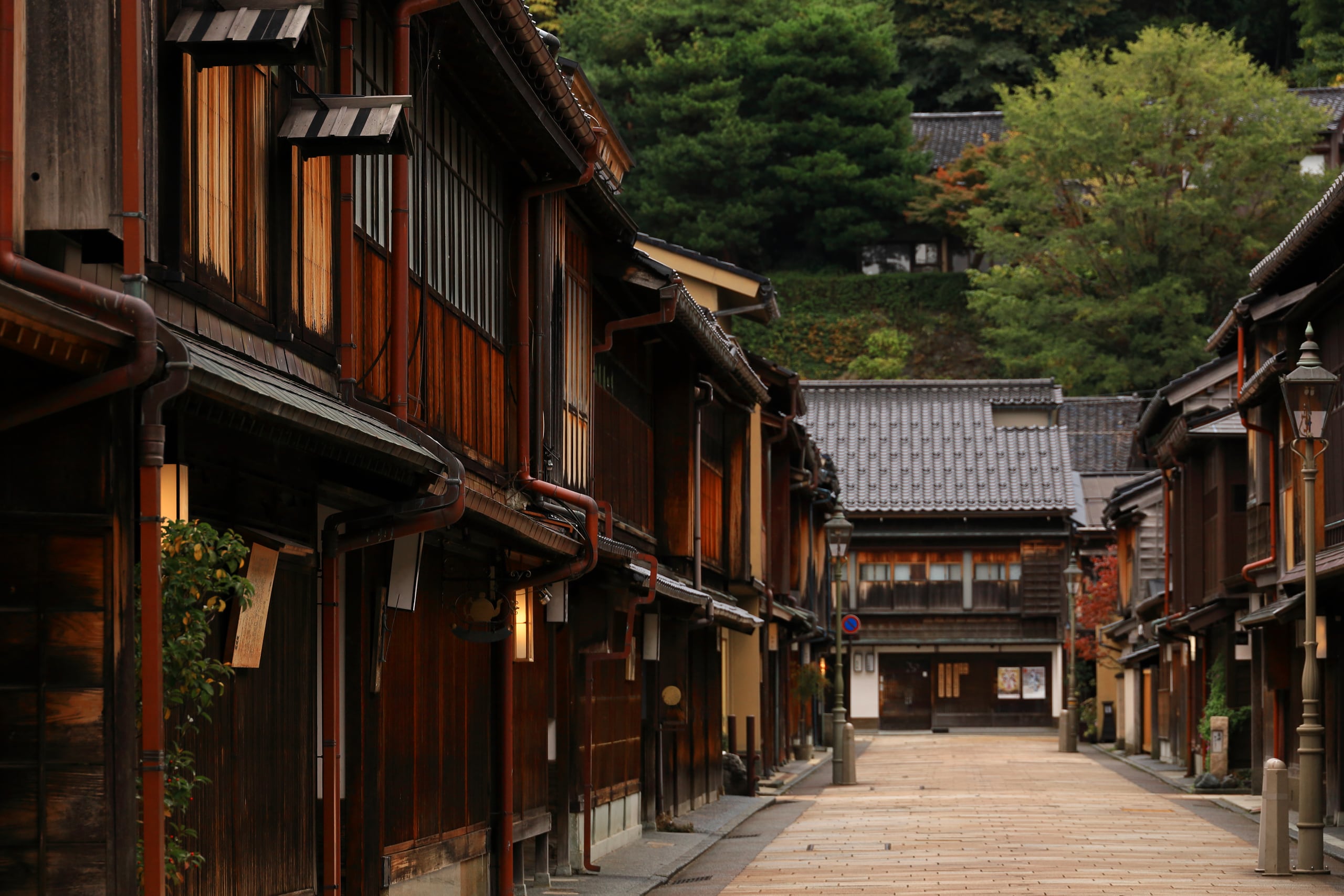 The latticed wooden teahouses of the Higashi Chaya district, Kanazawa